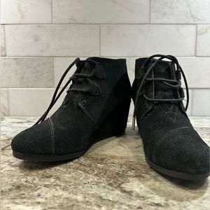 Pair of size 6.5 Tom’s booties black suede
